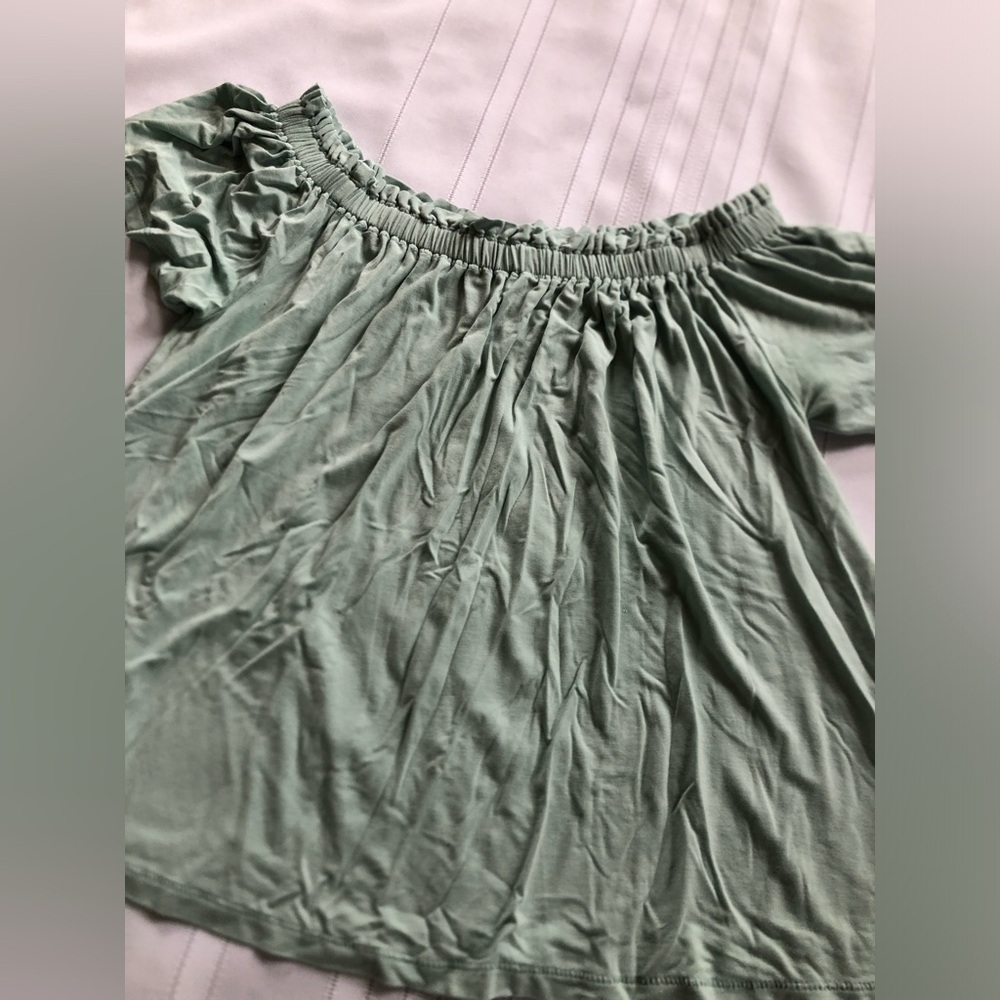 Wilfred Off-the-Shoulder Tunic in Sage Green